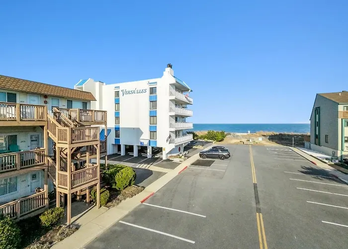 Spacious 2-bedroom Ocean Block In North Ocean Steps To The Ocean City