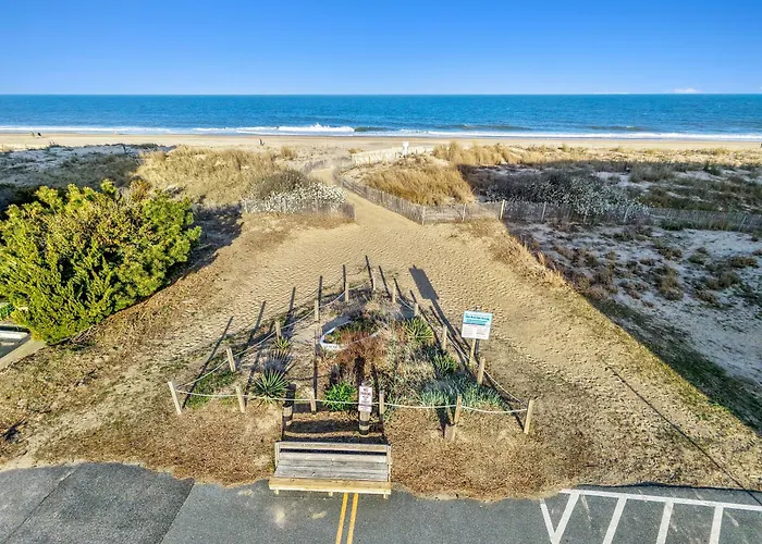 Holiday home Spacious 2-bedroom Ocean Block In North Ocean Steps To The *