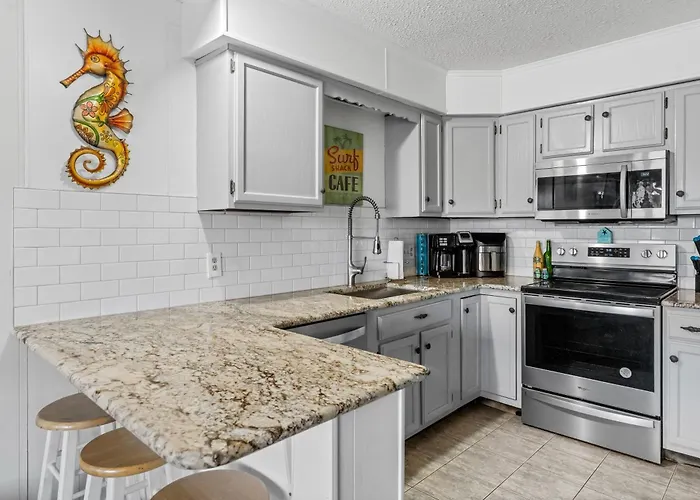 Holiday home Spacious 2-bedroom Ocean Block In North Ocean Steps To The