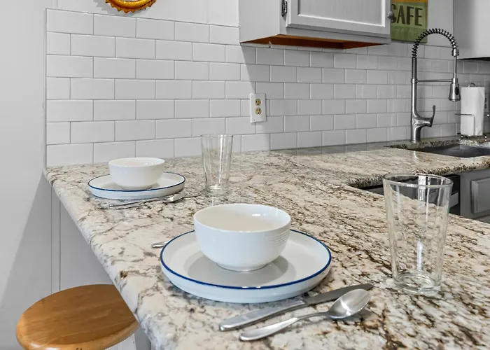 Holiday home Spacious 2-bedroom Ocean Block In North Ocean Steps To The Ocean City